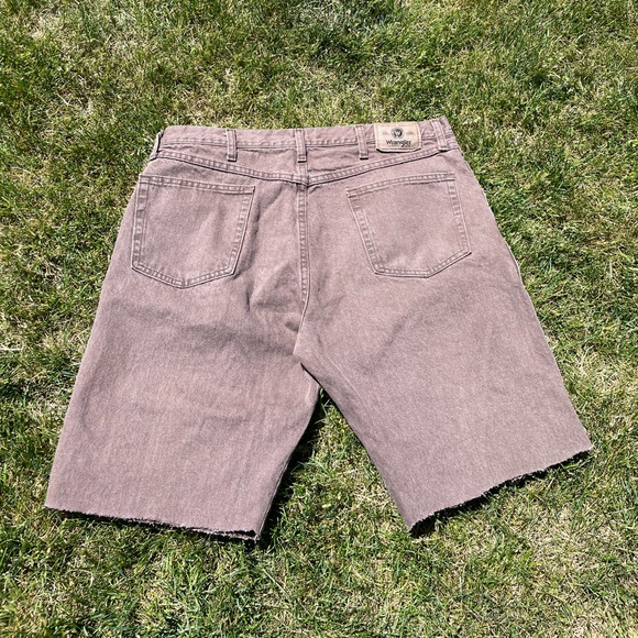 brown jorts 🤎 - Picture 1 of 4